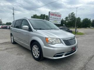 Used 2012 Chrysler Town & Country Touring w/Leather for sale in Komoka, ON