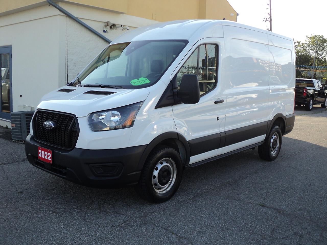 2022 Ford Transit T-250 CargoVan130"WB Med Roof3.5L6cyl 9070GVWR RWD - Photo #2