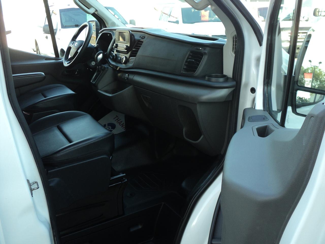 2022 Ford Transit T-250 CargoVan130"WB Med Roof3.5L6cyl 9070GVWR RWD - Photo #19