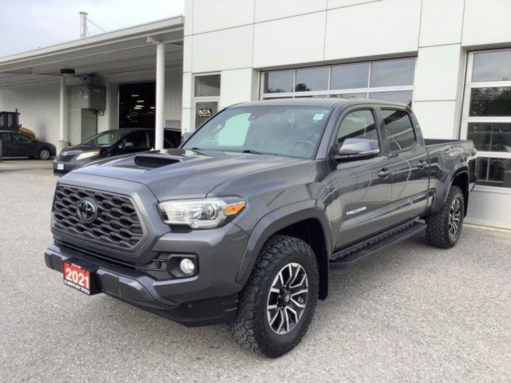 Used 2021 Toyota Tacoma 4x4 Double Cab Auto for Sale in North Bay, Ontario
