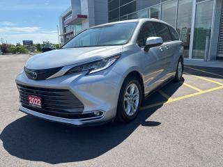 Used 2022 Toyota Sienna LIMITED for sale in Simcoe, ON