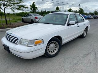 Used 1999 Ford Crown Victoria LX for sale in Ottawa, ON