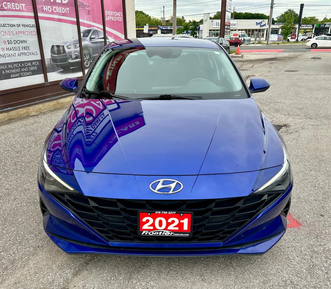 2021 Hyundai Elantra Preferred Photo2