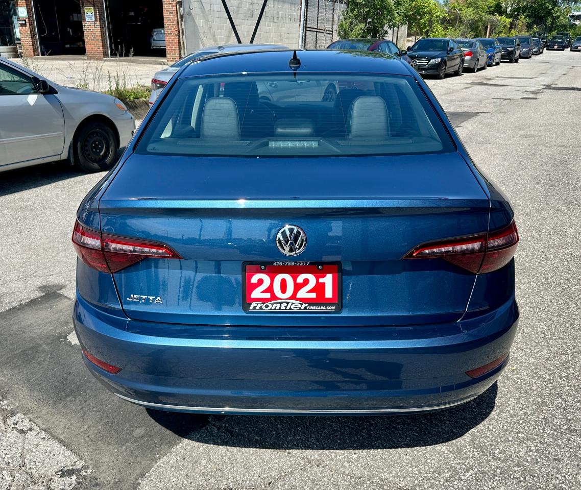 2021 Volkswagen Jetta HIGHLINE Photo4