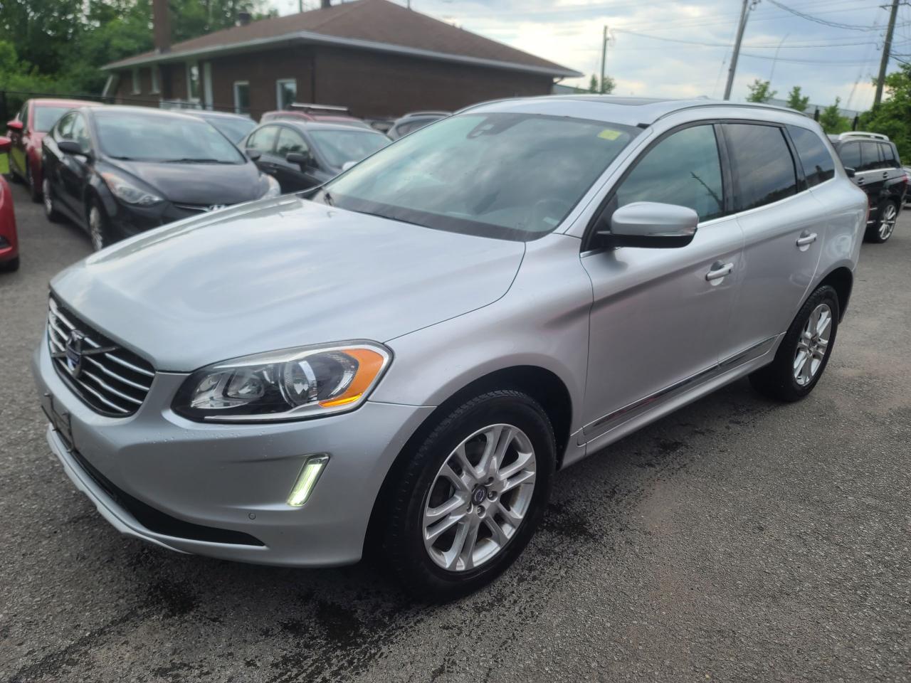 Used 2015 Volvo XC60 T5/AWD/2.5L/NAV/CAMERA/PANORAMIC/BLUETOOTH/182K for sale in Ottawa, ON