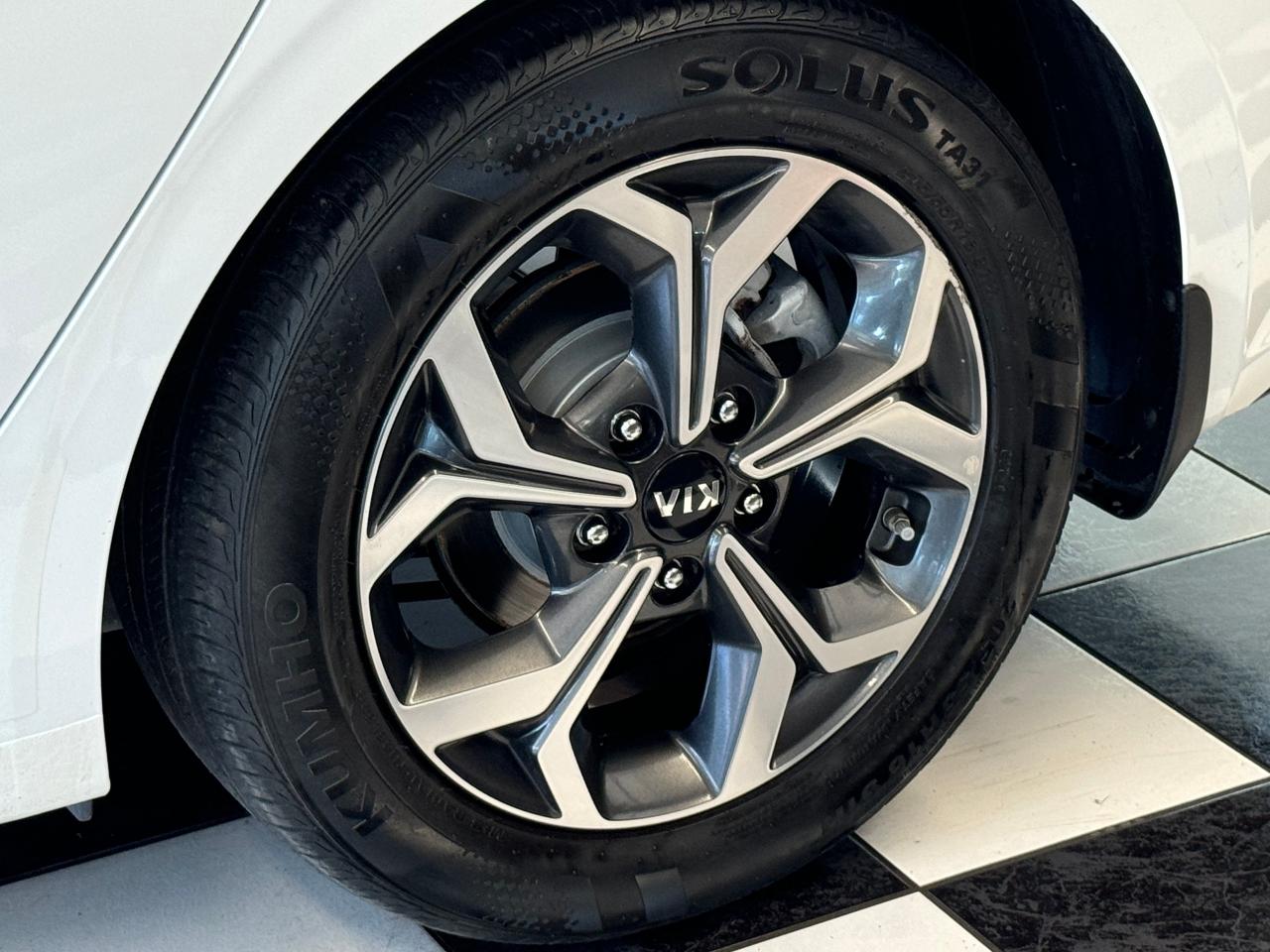 2020 Kia Forte EX+Camera+LaneKeep+New Brakes+CLEAN CARFAX Photo121