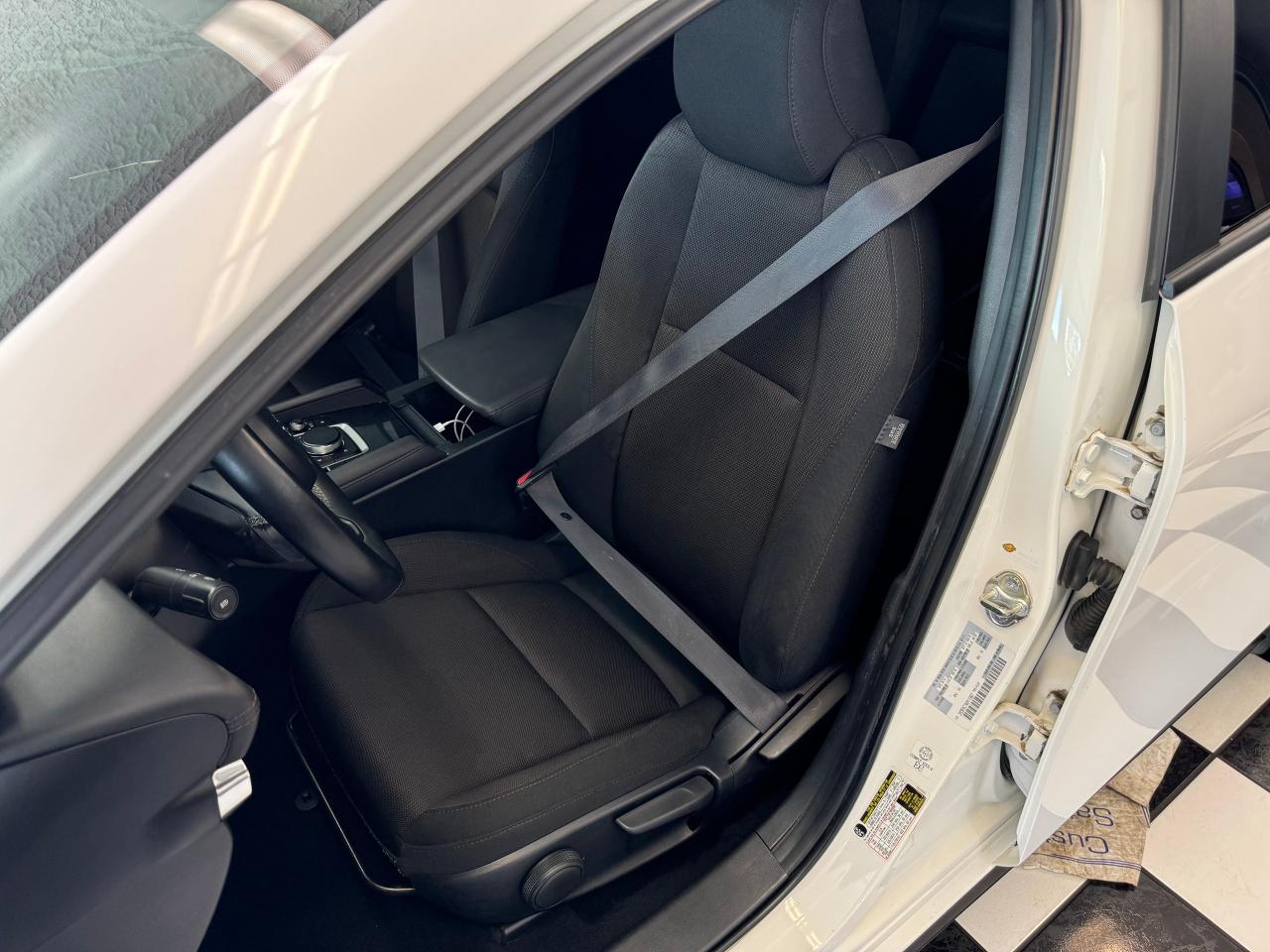 2019 Mazda MAZDA3 GS+New Brakes+Adaptive Cruise+Tinted+Clean Carfax - Photo #21