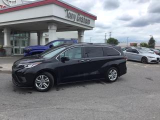 Used 2023 Toyota Sienna  for sale in Ottawa, ON