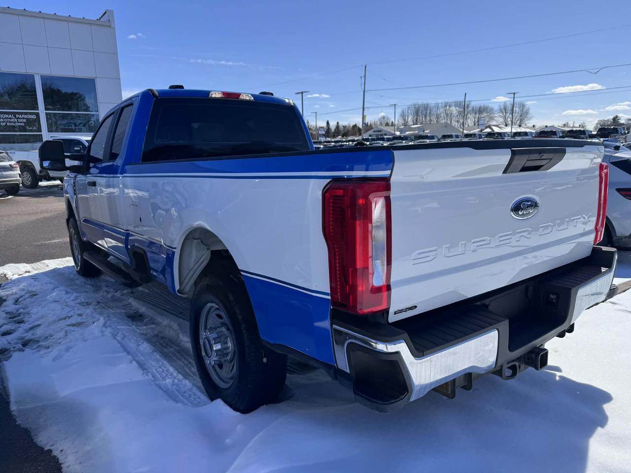 2024 Ford F-250 Super Duty SRW XL Photo