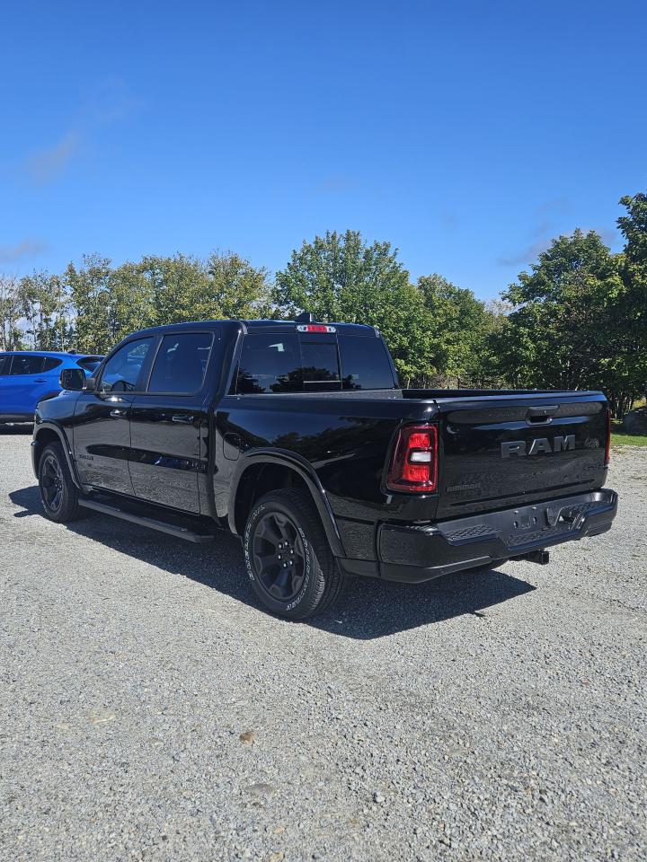 2025 RAM 1500 Big Horn 4x4 Crew Cab 5'7" Box Photo24