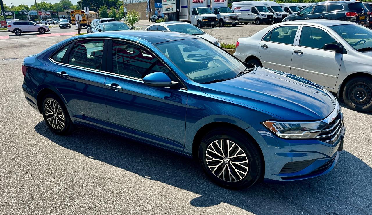 2021 Volkswagen Jetta HIGHLINE Photo3