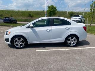 Used 2015 Chevrolet Sonic 4dr Sdn LT Auto for sale in Oshawa, ON