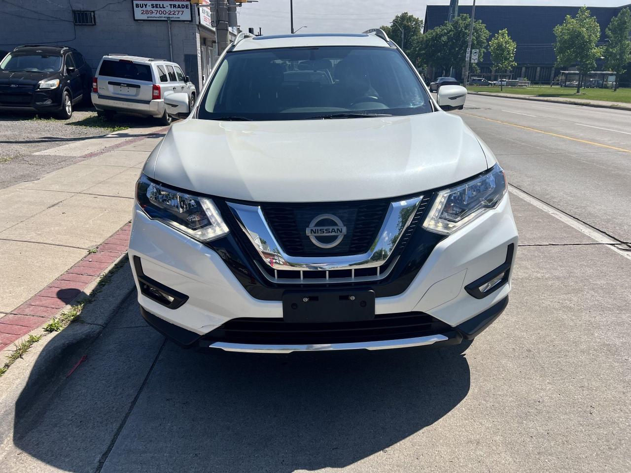 Used 2017 Nissan Rogue AWD 4dr SV for sale in Hamilton, ON