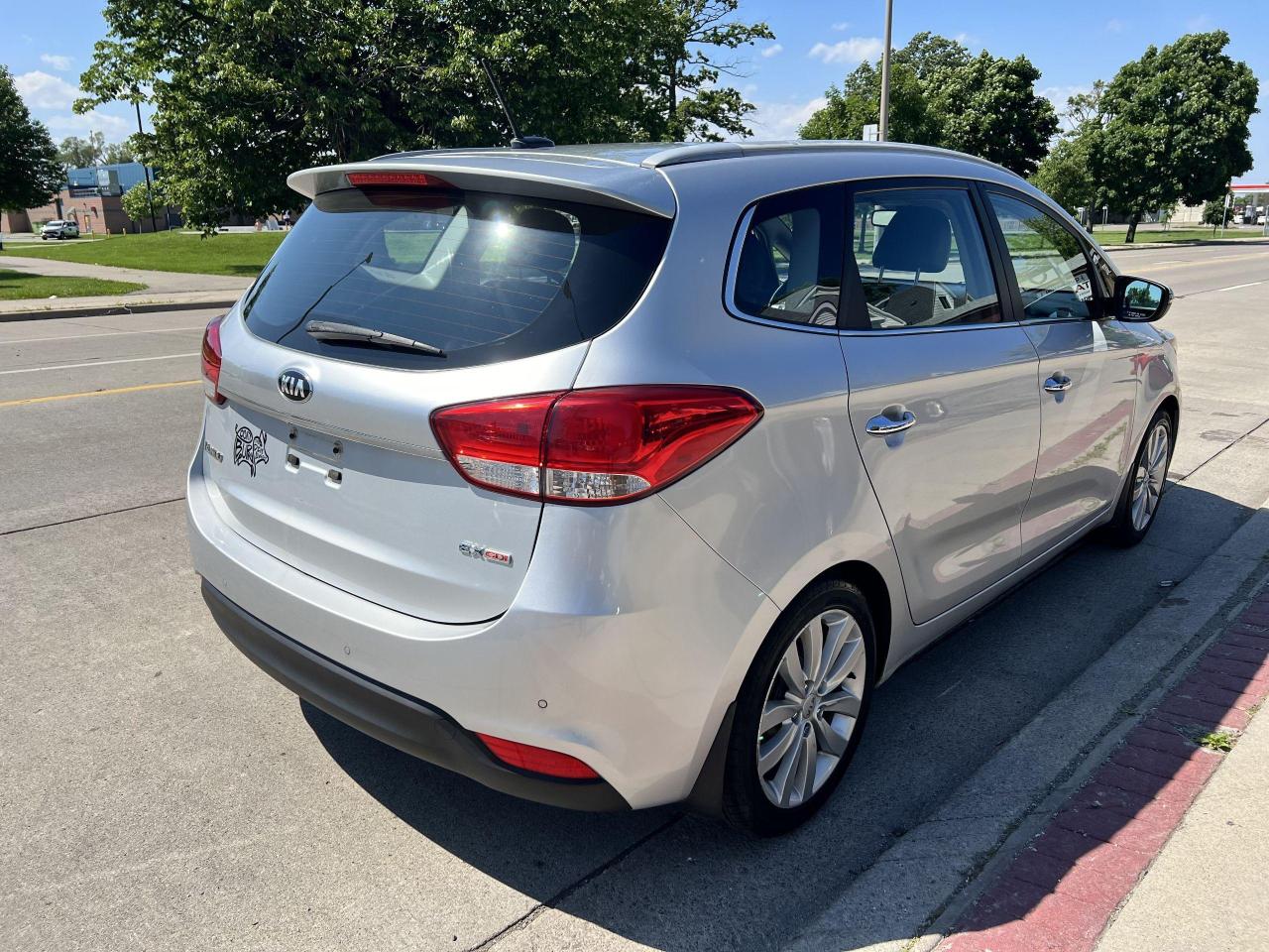 2016 Kia Rondo 4dr Wgn Auto EX - Photo #8