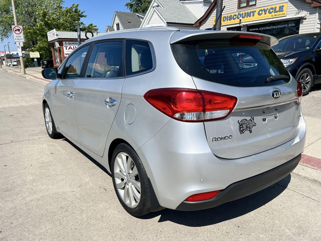 2016 Kia Rondo 4dr Wgn Auto EX - Photo #12