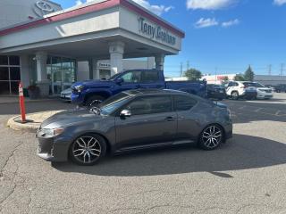 Used 2014 Scion tC 6 Speed Manual for sale in Ottawa, ON