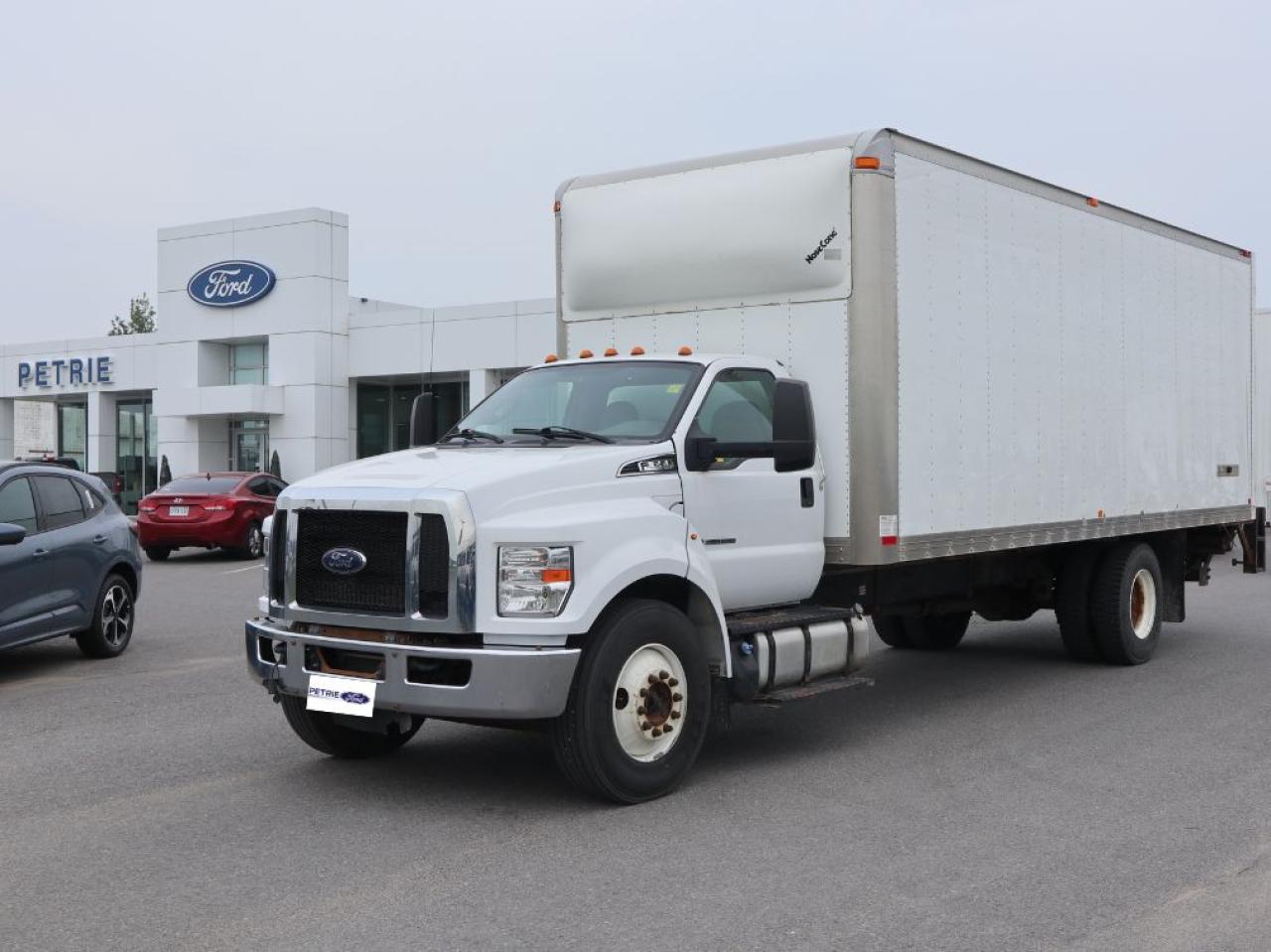 Used 2017 Ford F-650 REGULAR CAB DOCK HGT for sale in Kingston, ON