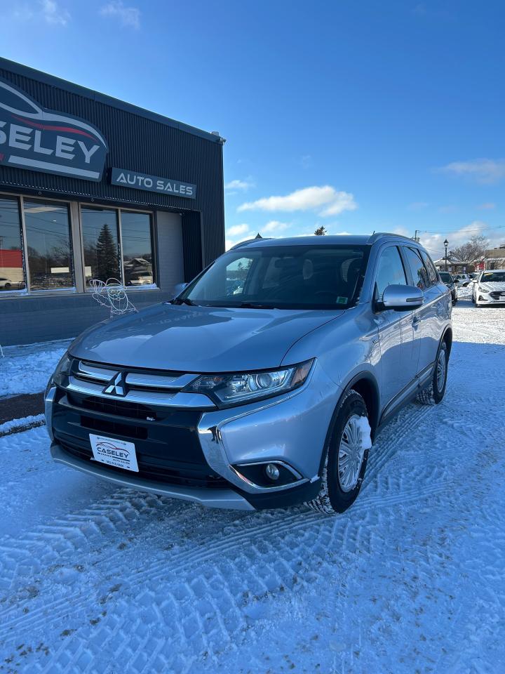 Used 2016 Mitsubishi Outlander SE for sale in Summerside, PE