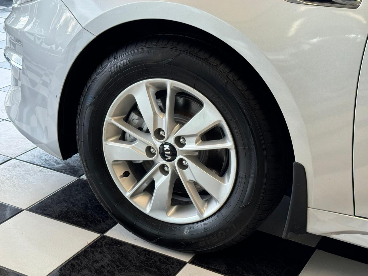 2018 Kia Optima LX+New Tires+Brakes+Bluetooth+A/C+Heated Seats - Photo #46