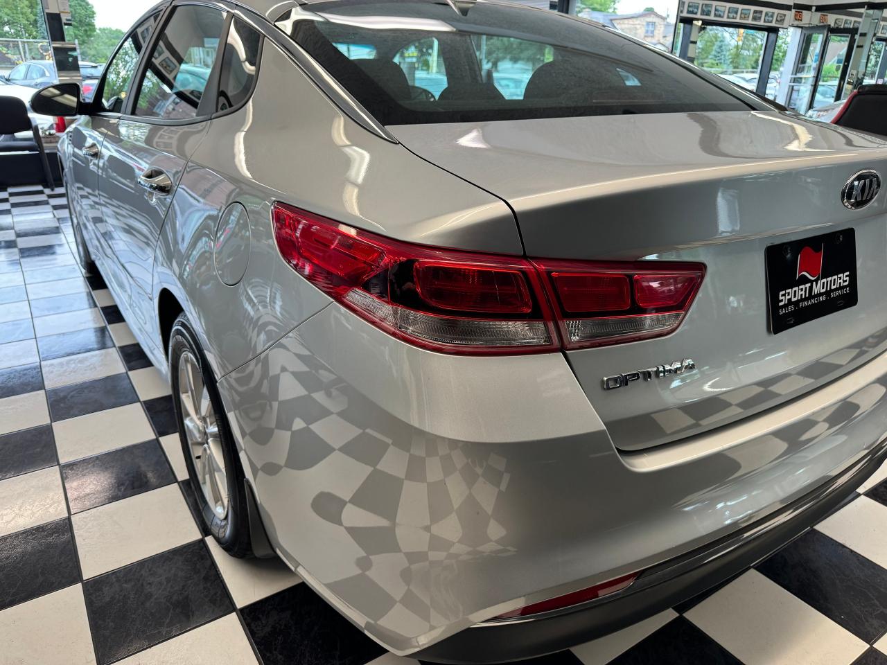 2018 Kia Optima LX+New Tires+Brakes+Bluetooth+A/C+Heated Seats Photo96