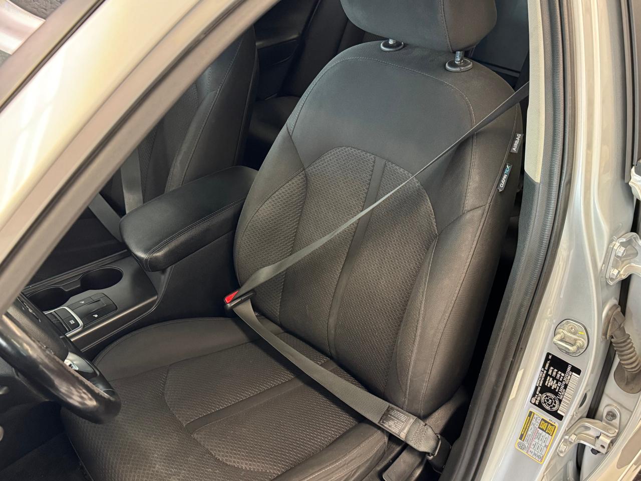 2018 Kia Optima LX+New Tires+Brakes+Bluetooth+A/C+Heated Seats - Photo #16