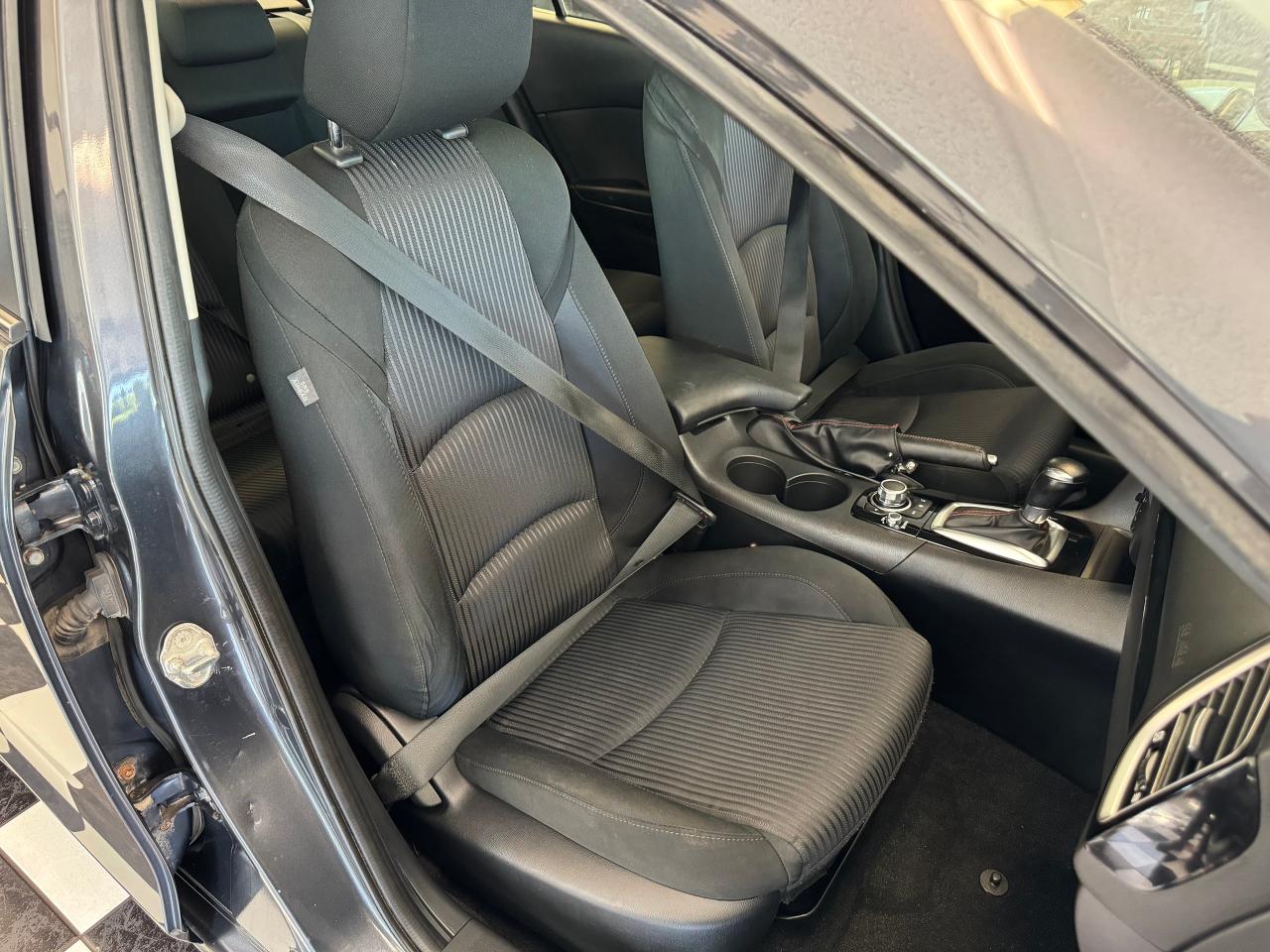 2015 Mazda MAZDA3 GS+New Tires+Camera+CLEAN CARFAX Photo85