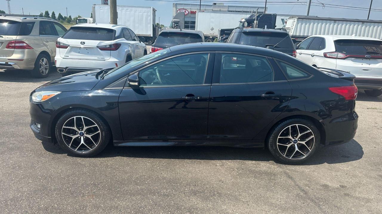 2016 Ford Focus SE, 4 CYL, AUTO, ONLY 178KMS, ALLOYS, CERT - Photo #2