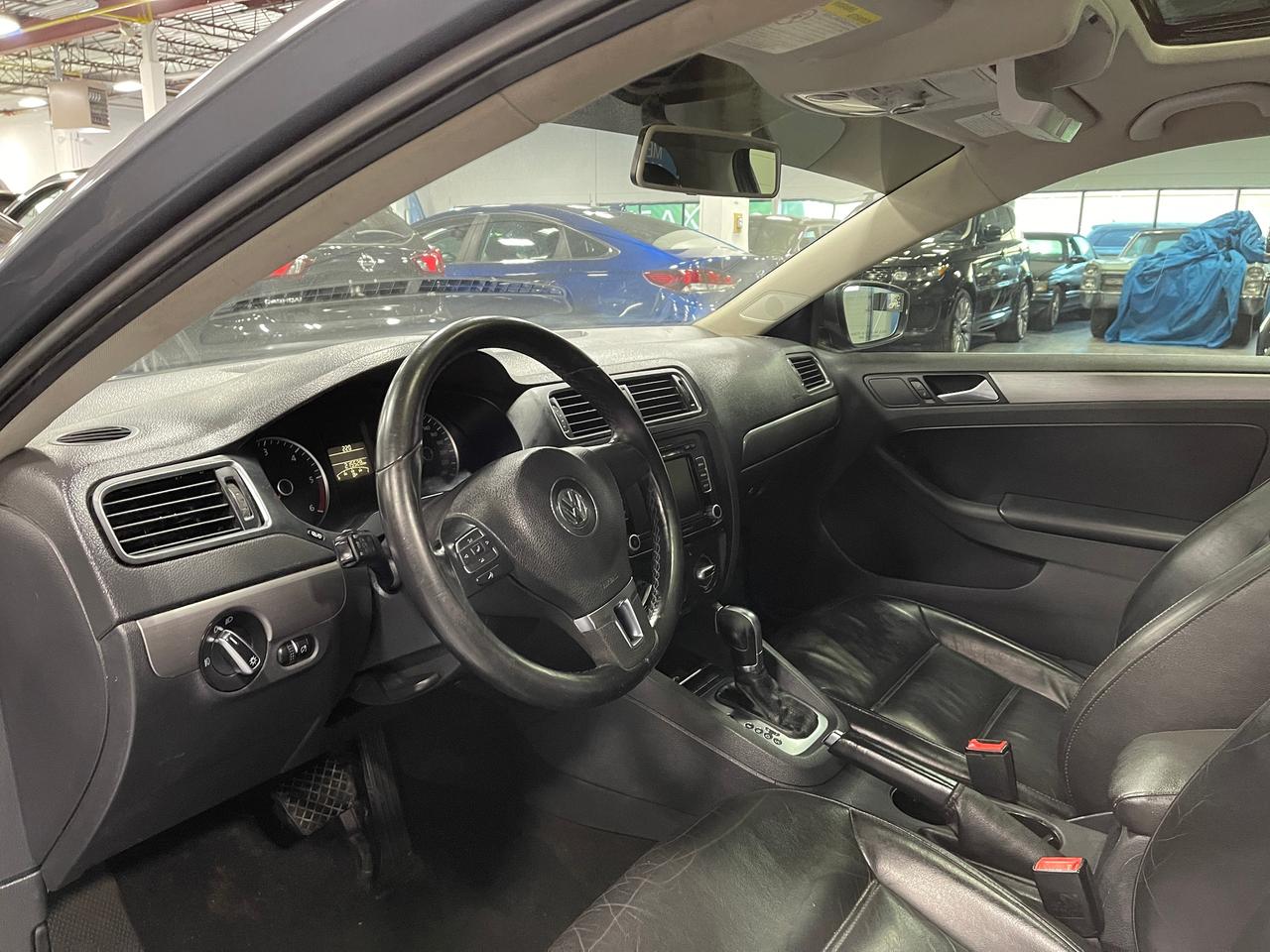 2013 Volkswagen Jetta 4dr 2.0T TDI DSG Highline Photo
