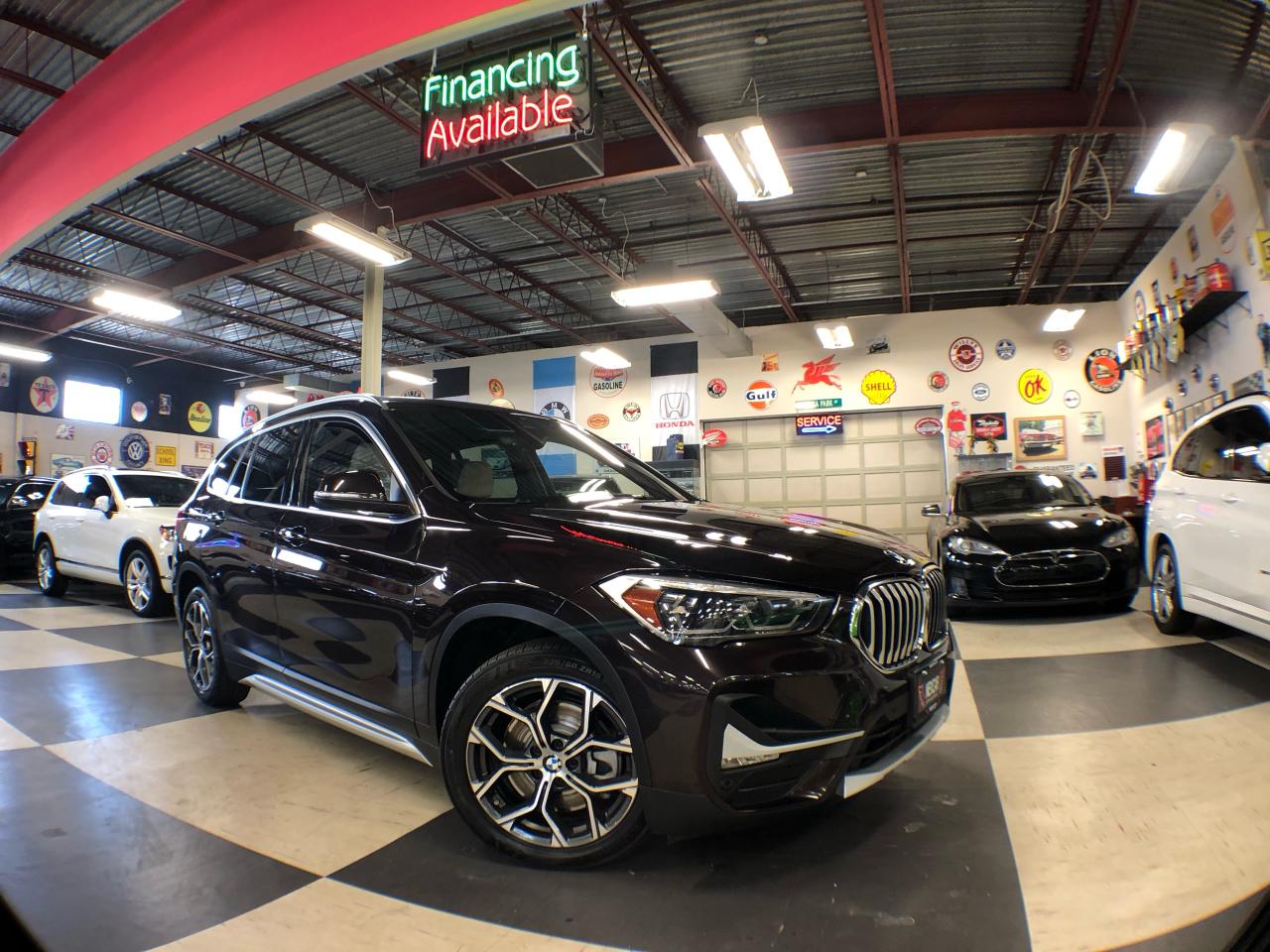 Used 2021 BMW X1 xDrive28i ESSENTIAL PKG LEATHER PANO/ROOF NAVI CAM for sale in North York, ON