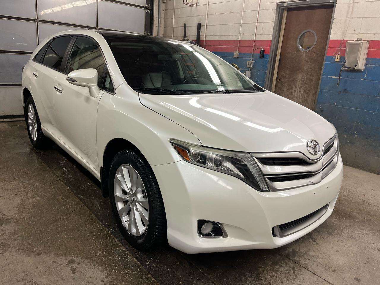 2014 Toyota Venza  Photo