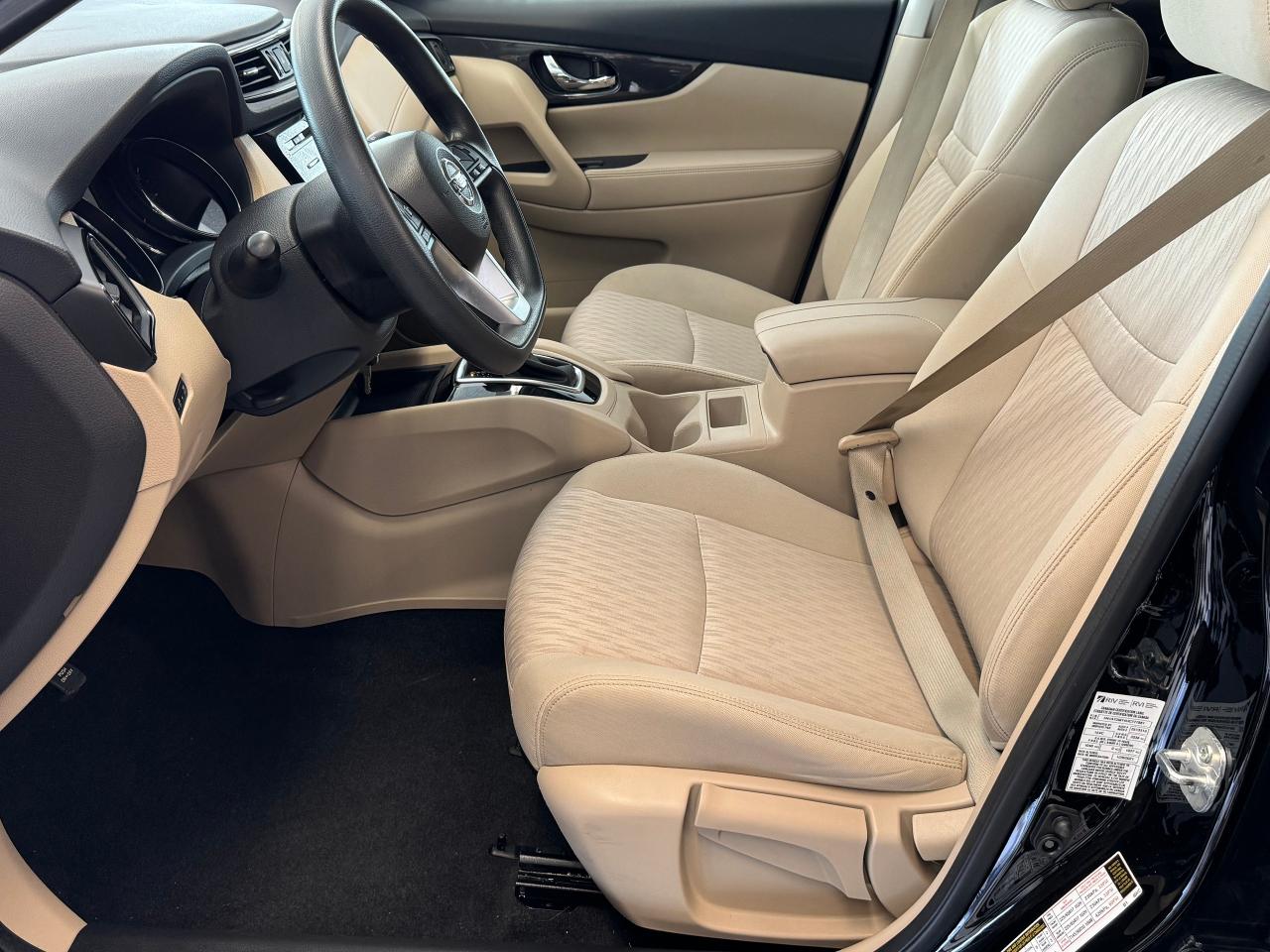 2017 Nissan Rogue SV+Camera+Heated Seats+A/C+CLEAN CARFAX Photo65