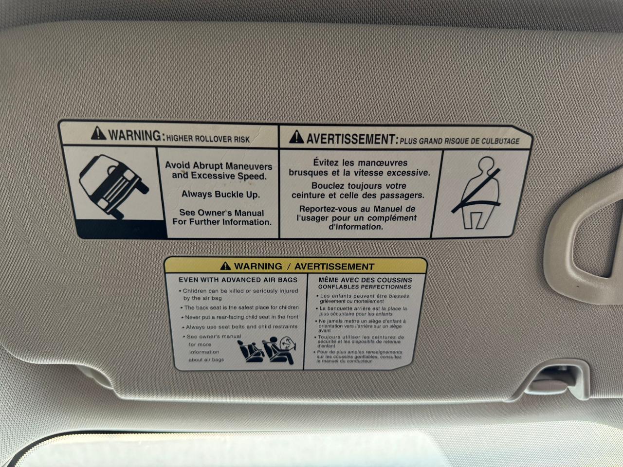 2017 Nissan Rogue SV+Camera+Heated Seats+A/C+CLEAN CARFAX - Photo #40
