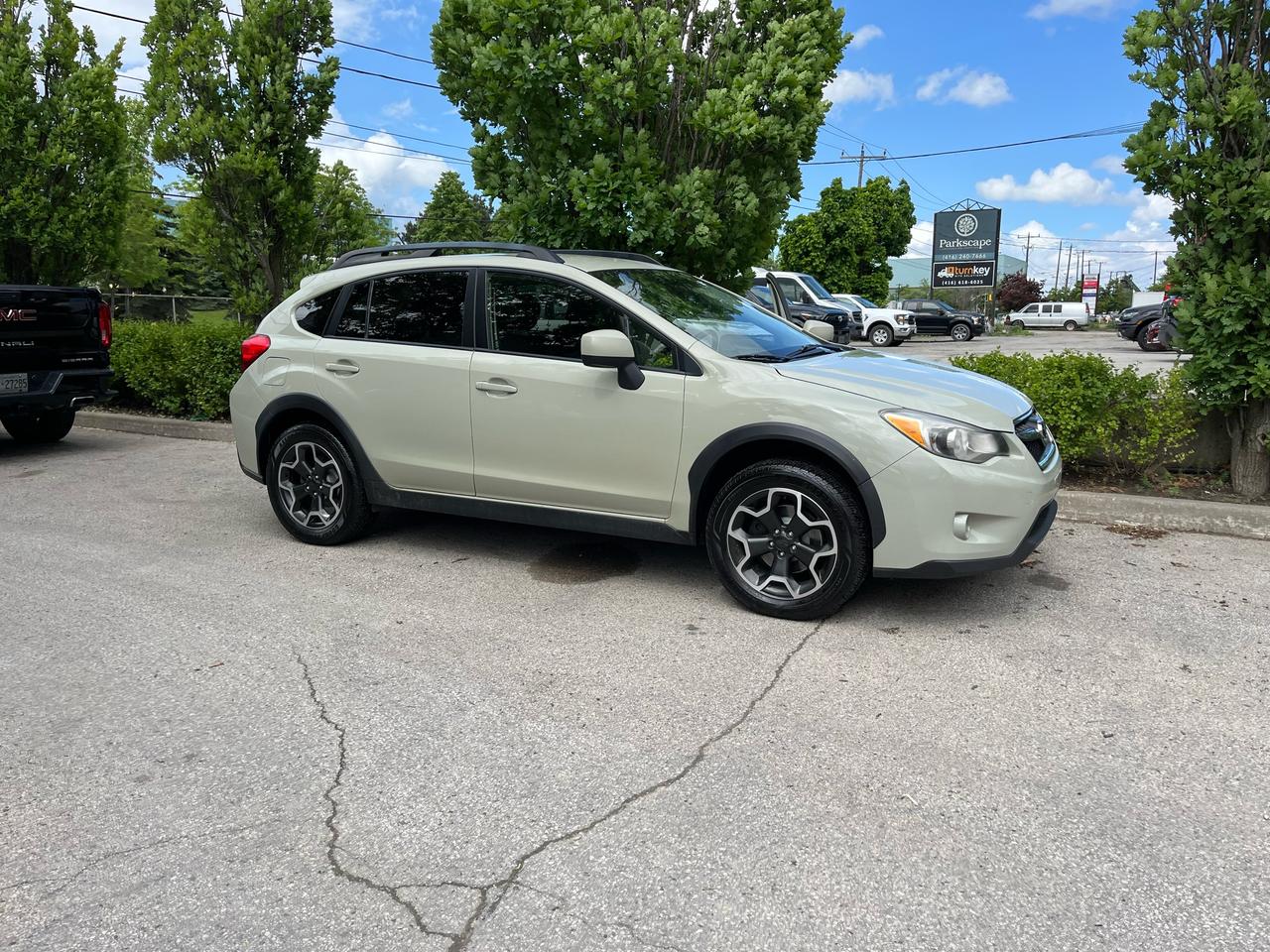 2013 Subaru XV Crosstrek AWD Photo2