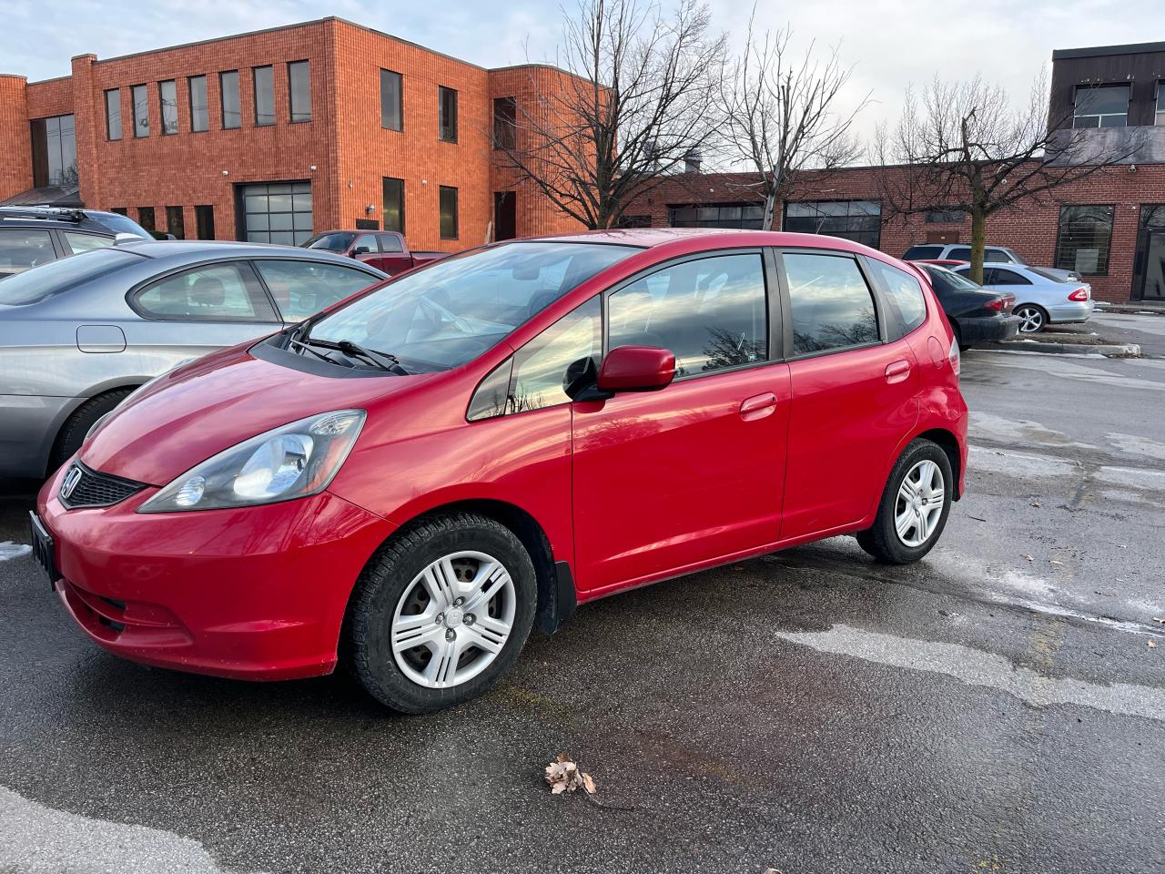 2014 Honda Fit 5DR HB MAN LX Photo3