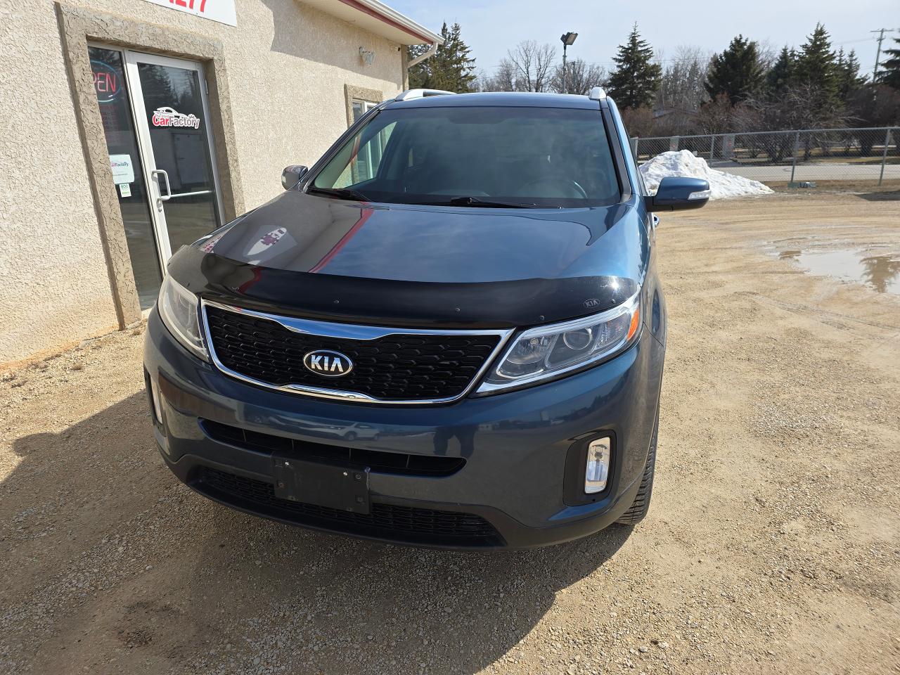 2014 Kia Sorento AWD | V-6 | Accident-Free| Low Km - Photo #6