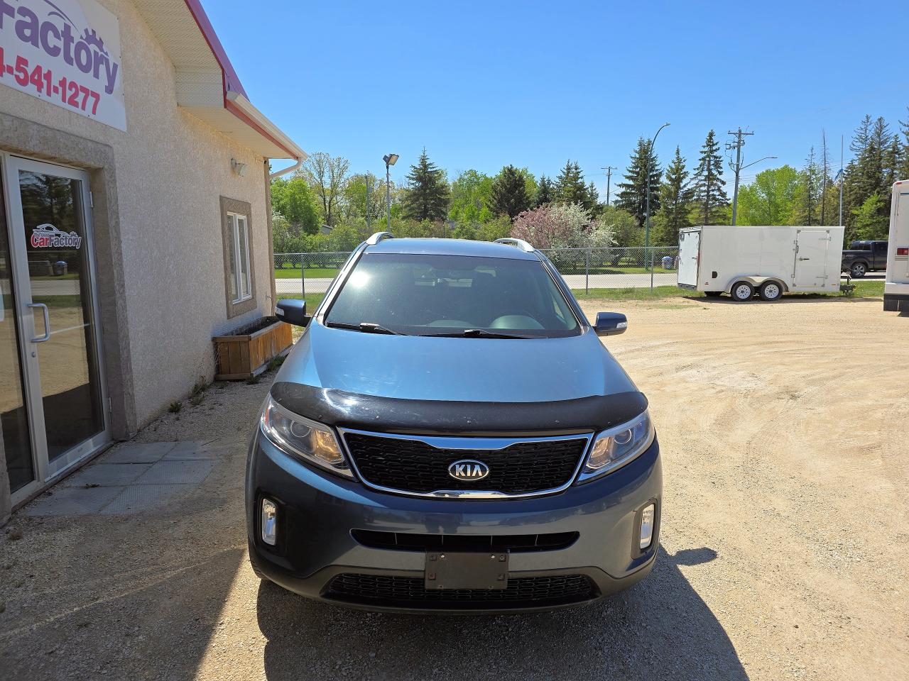 2014 Kia Sorento AWD | V-6 | Accident-Free| Low Km - Photo #3