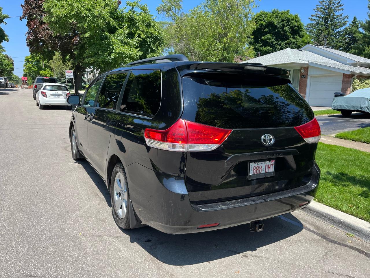 2012 Toyota Sienna CE Photo4