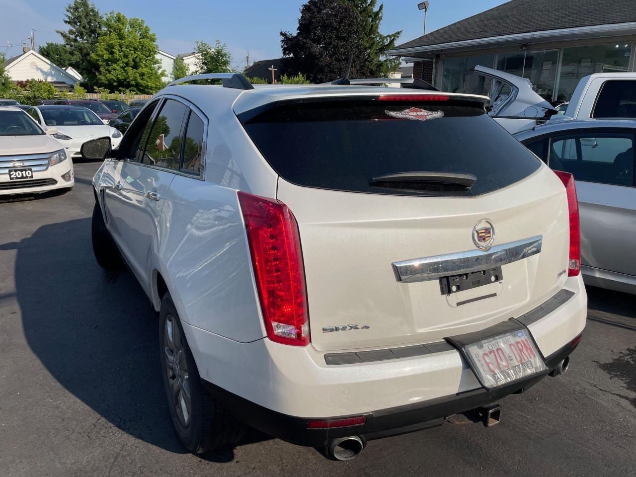 2014 Cadillac SRX Luxury *AWD, NAV, LEATHER HEATED SEATS & STEERING* - Photo #7