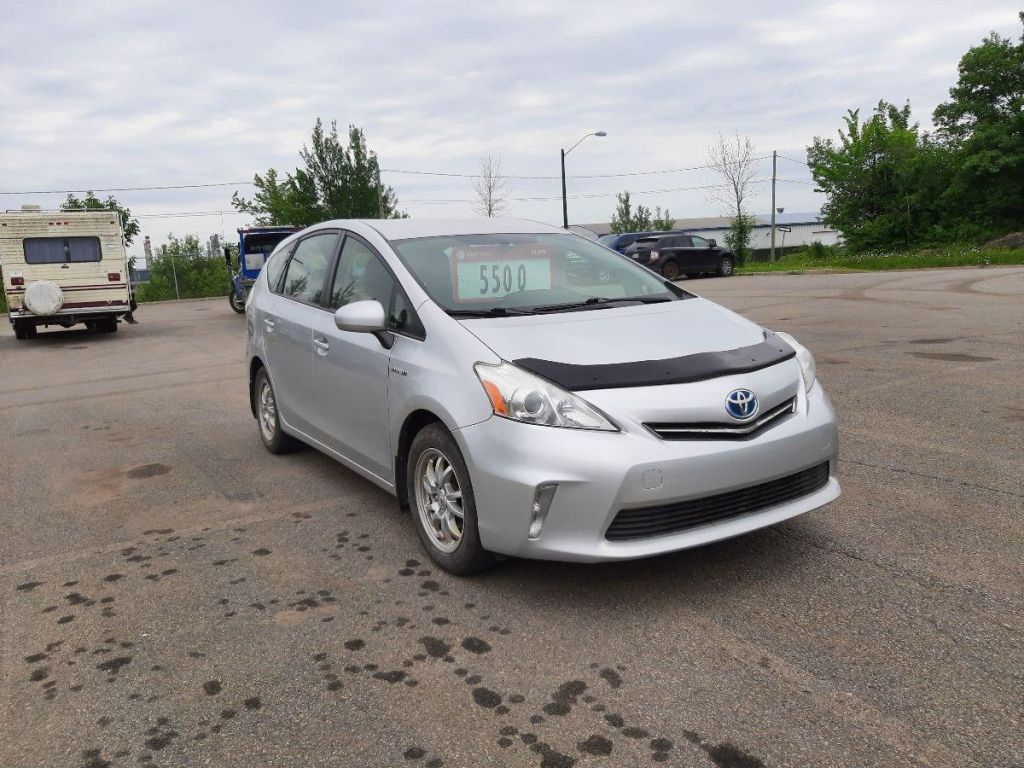 Used 2012 Toyota Prius V Five for Sale in Saint Henri de Lévis, Quebec