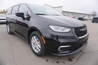 New 2023 Chrysler Pacifica Touring L | Stow 'n Go Seating! | Power Liftgate | 360 Camera | Power Sliding Doors! for sale in Weyburn, SK