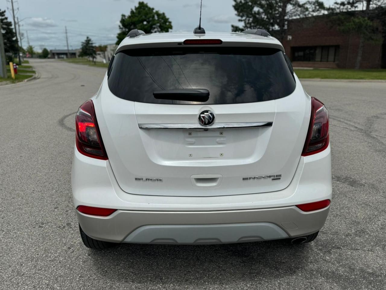 2018 Buick Encore Essence - Photo #7