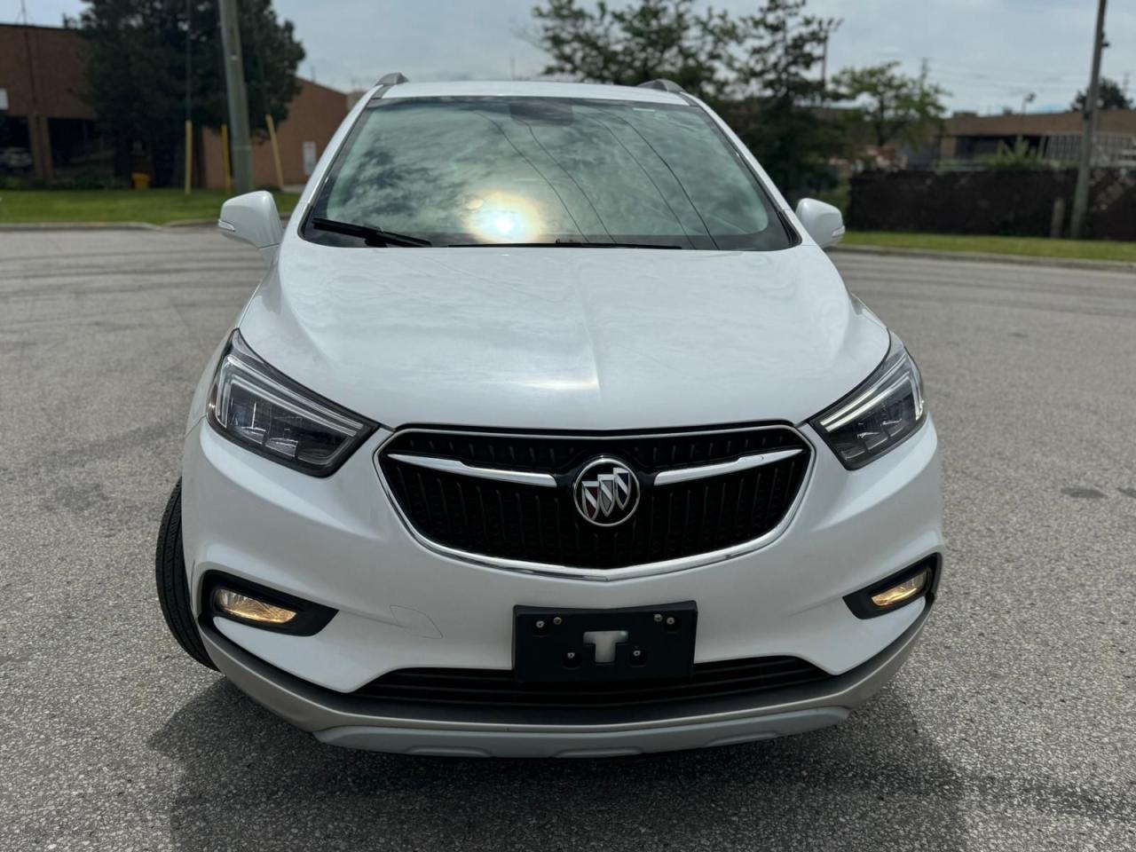 2018 Buick Encore Essence - Photo #5