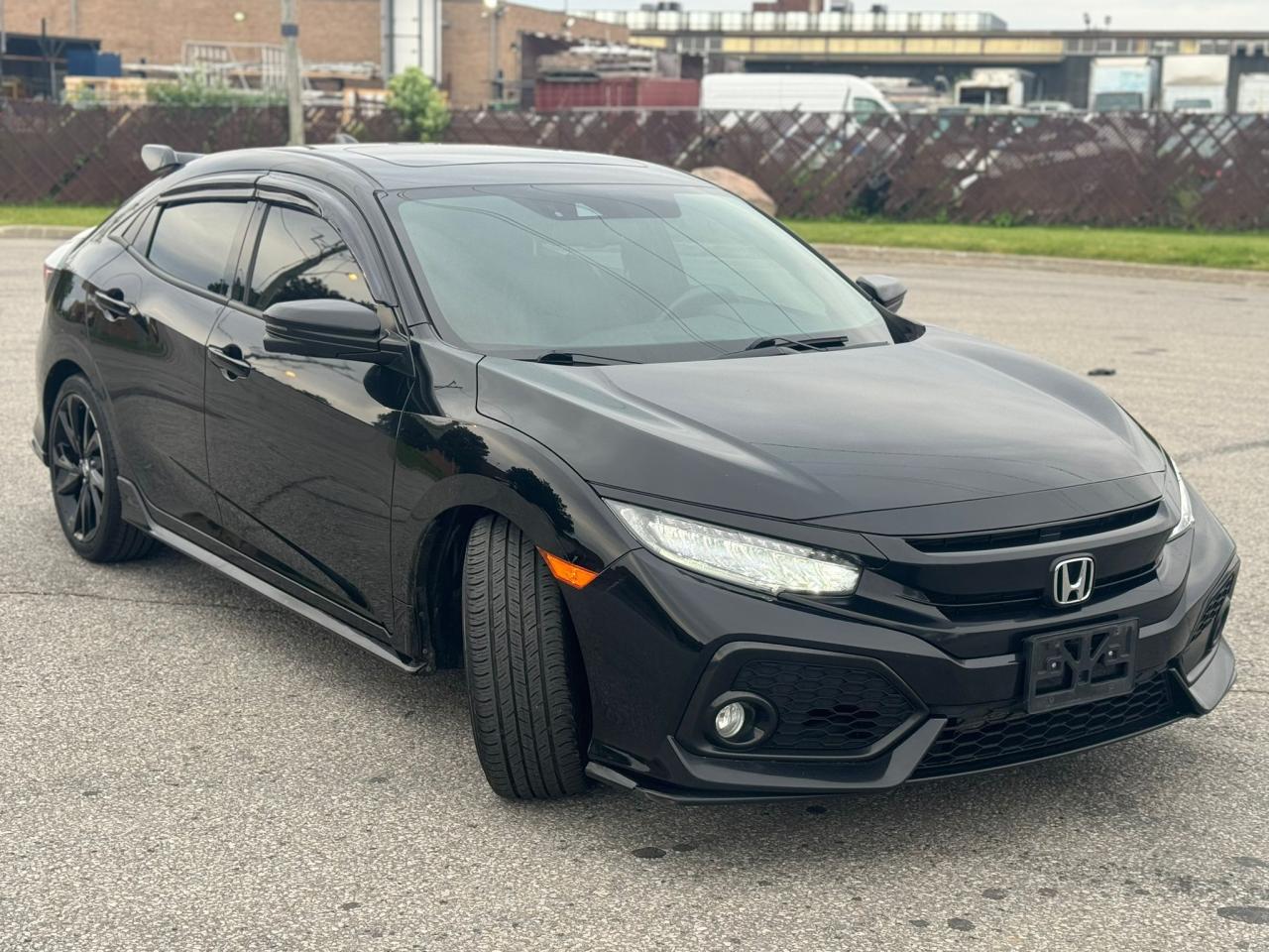 2017 Honda Civic Sport Touring Photo2