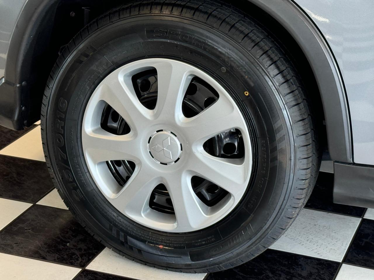 2020 Mitsubishi RVR ES AWC+New Tires+ApplePlay+Camera+CLEAN CARFAX - Photo #57