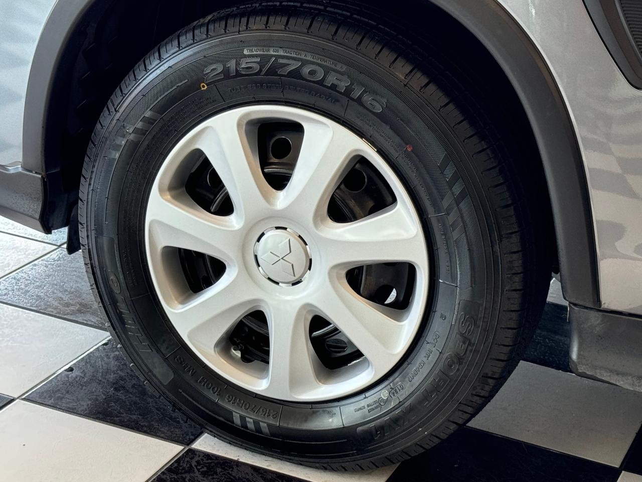 2020 Mitsubishi RVR ES AWC+New Tires+ApplePlay+Camera+CLEAN CARFAX Photo55