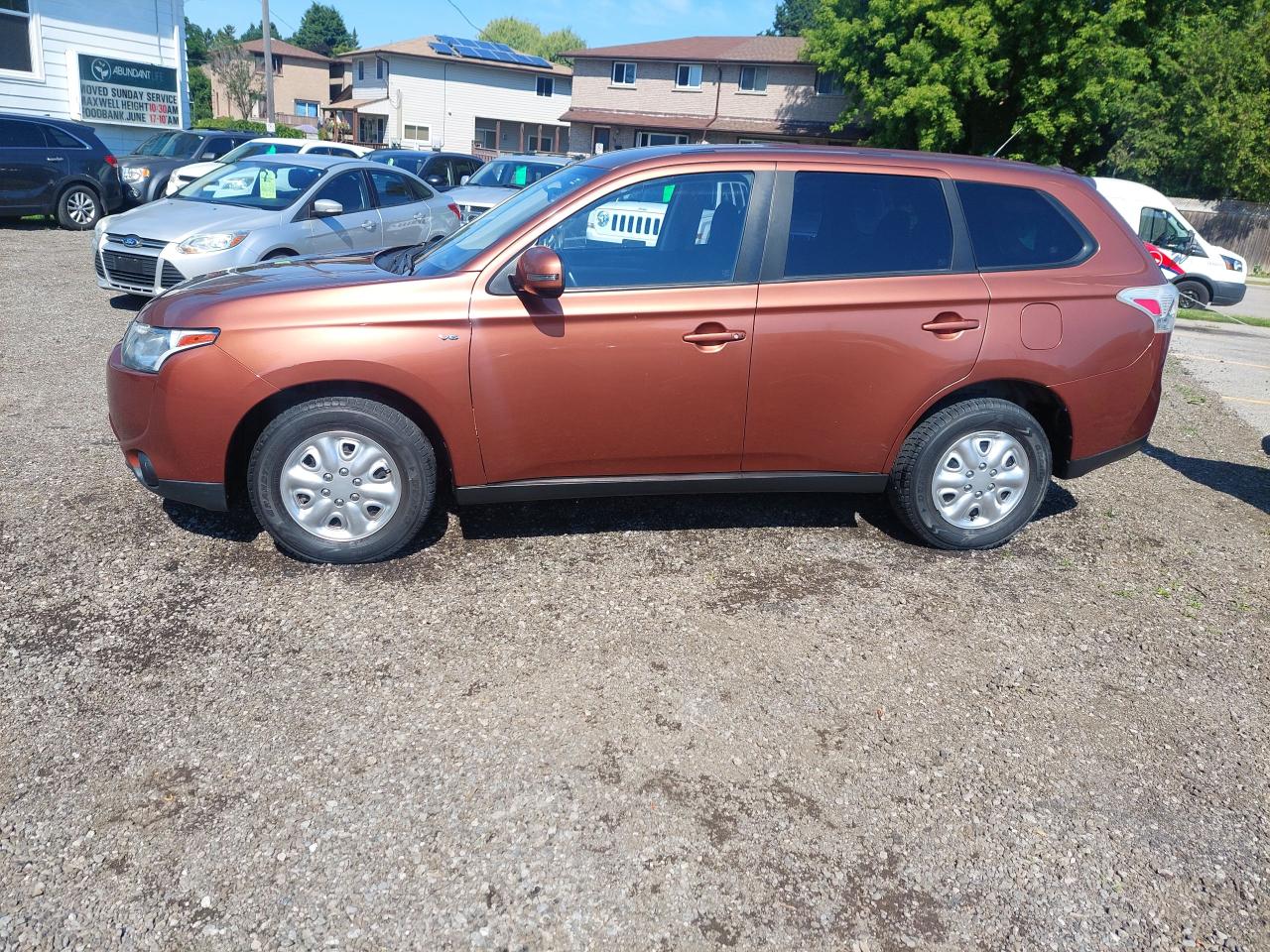 Used 2014 Mitsubishi Outlander 4WD 4dr SE for sale in Oshawa, ON