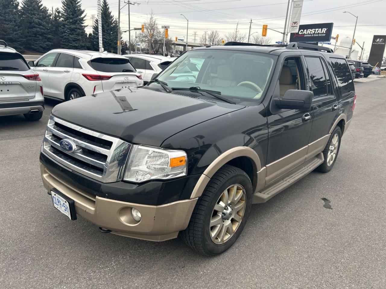 Used 2011 Ford Expedition XLT for sale in Hillsburgh, ON