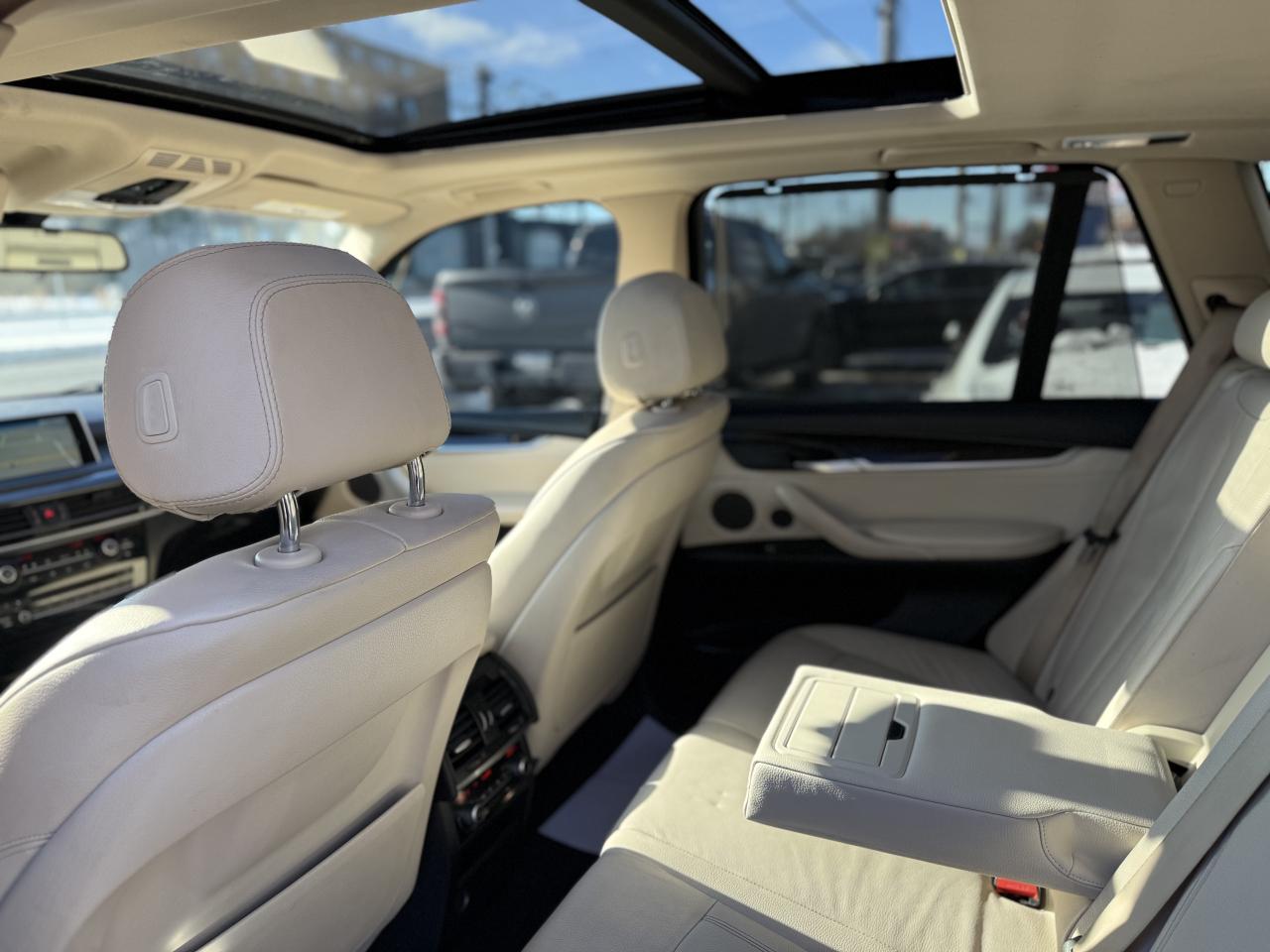 2014 BMW X5 //M PKG | HUD | HARMAN KARDON | PANO Photo