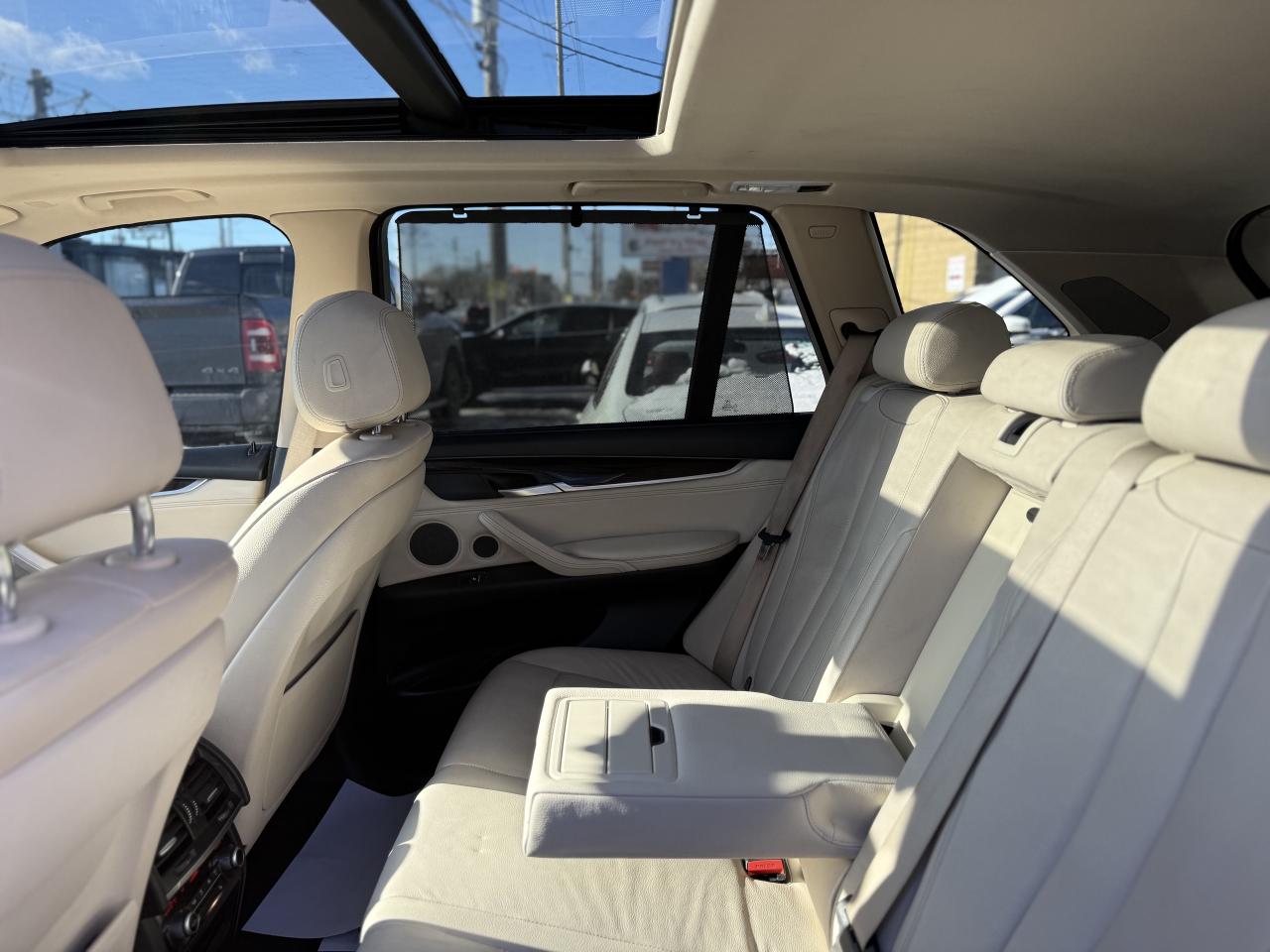 2014 BMW X5 //M PKG | HUD | HARMAN KARDON | PANO Photo