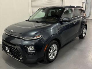 Used 2020 Kia Soul EXHeated Steering + Seats, CarPlay + Android, BSM, Rear Camera, Bluetooth, Alloy Wheels and more! for sale in Guelph, ON